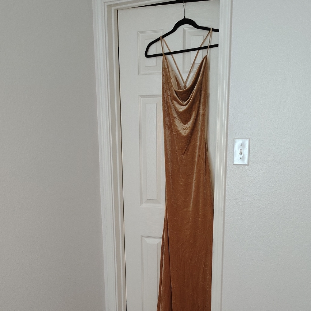 Elegant Gold Velvet Dress